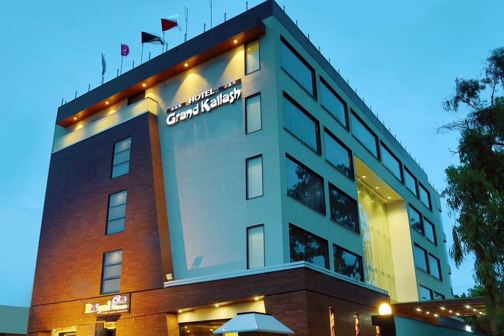 Grand Kailash Hotel Aurangabad  Exterior photo